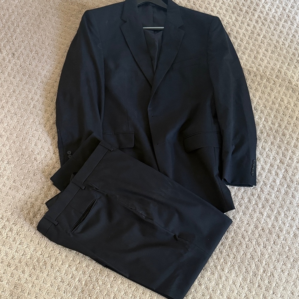 Classic Navy Men's Suit